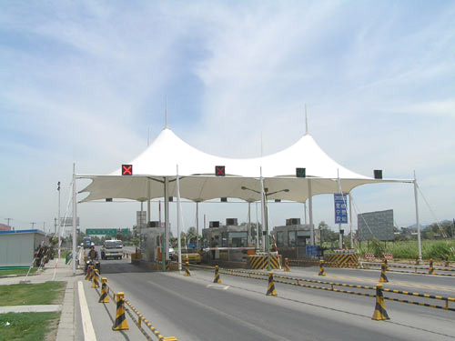 膜結(jié)構(gòu)車棚